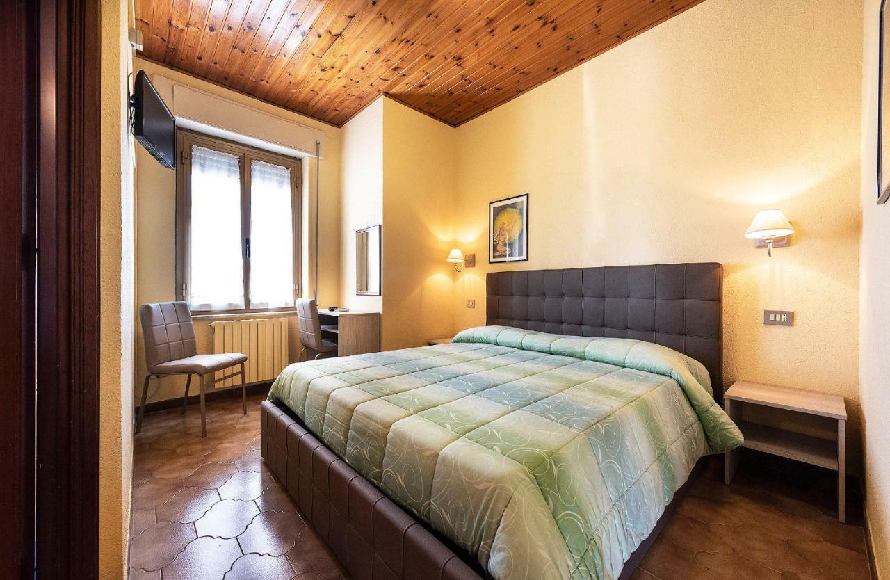 Hotel Aurelia Tarquinia Exteriör bild